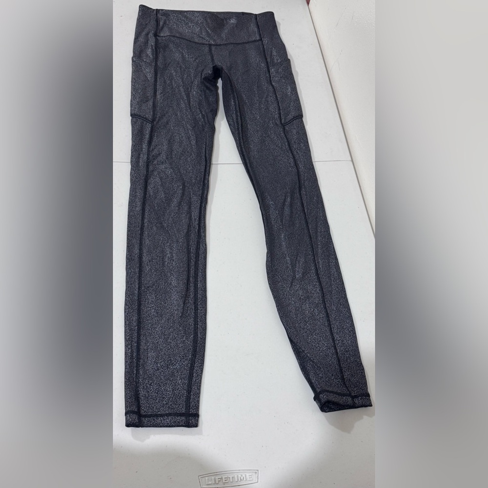 Lululemon Athletica Black and Silver Speckled Leggings